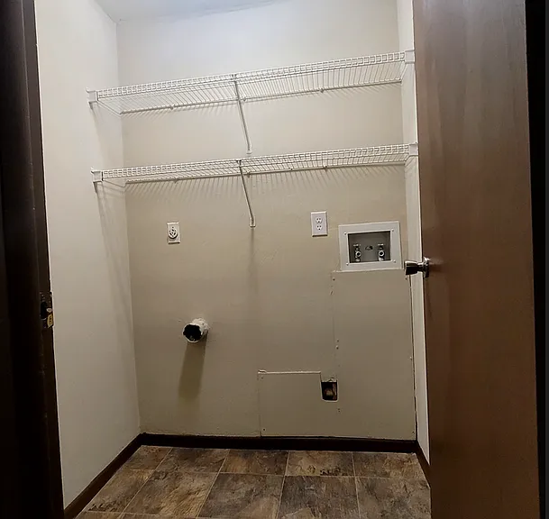 1285 Sanlor Avenue — Photo 11
