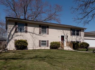 26612 103rd Pl, Trevor, WI 53179
