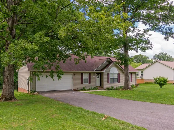 3733 Shady Oak Cir, Cookeville, TN 38501
