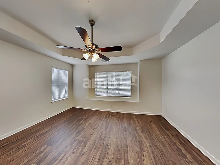 602 Fairgreen Trl — Photo 12