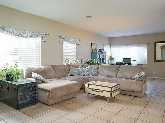 4th image of 3786 Paria Canyon St