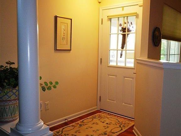2nd image of 9674 Greenery Ct