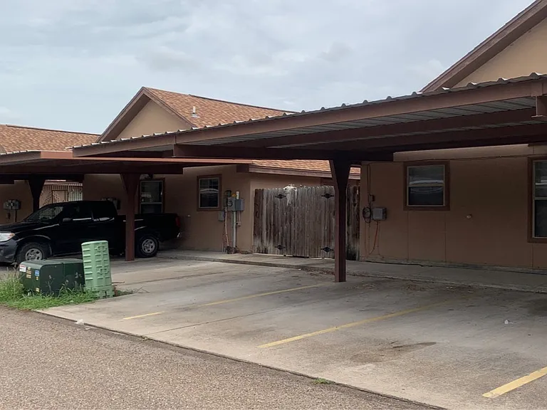 2101 Bahamas Dr #3 — Photo 19
