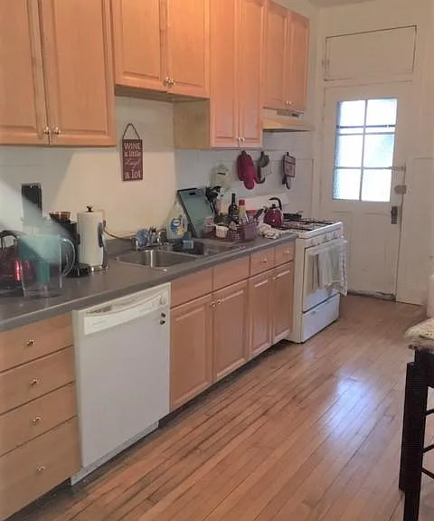 720 W Bittersweet Pl #2E — Photo 10