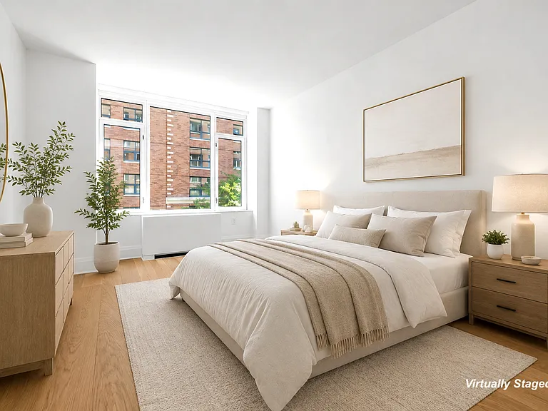 210 Warren St #5Q — Photo 5