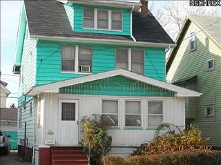 4th image of 906 E 129th St