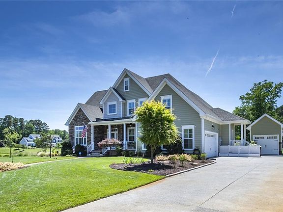 2nd image of 80 Richmond Way