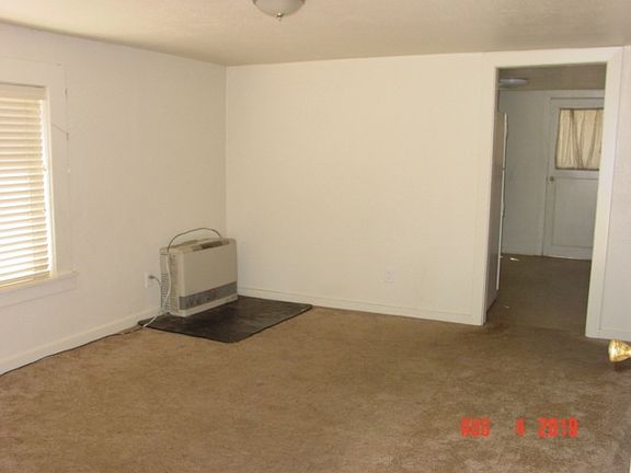 3rd image of 1618 Manzanita Way