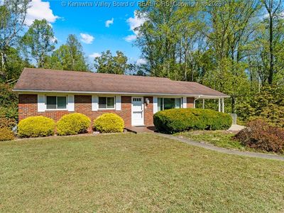 301 Deer Spring Rd, Milton, WV, 25541