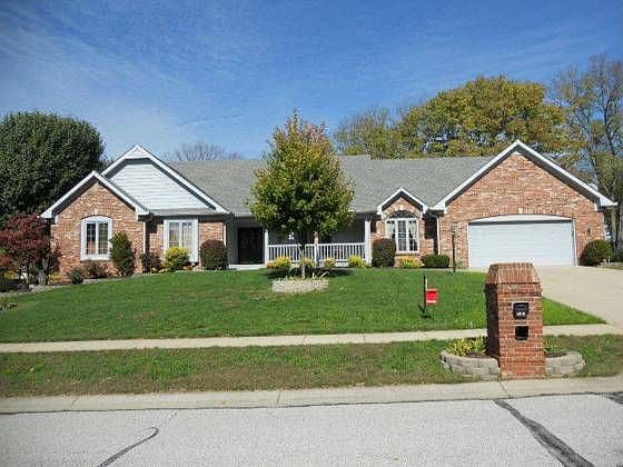 1st image of 4616 Fox Moor Ln