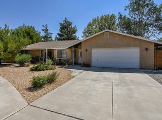 8889 Sabina Ave, Hesperia, CA 92345