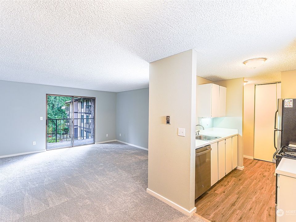 1st image of 4501 Grandview Drive W #T215