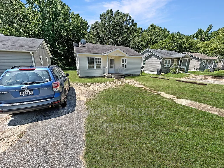 23 Agnew Rd — Photo 3
