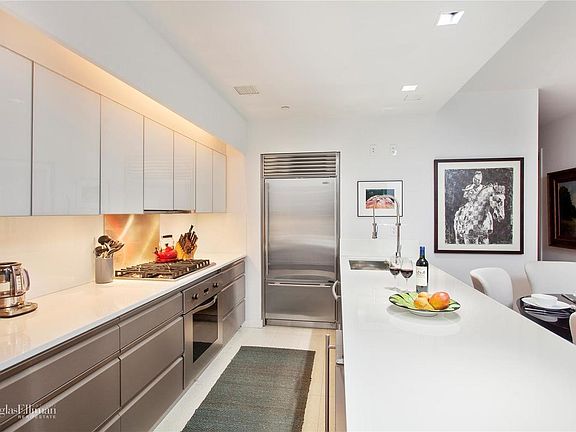 5th image of 447 W 18th St APT 2C