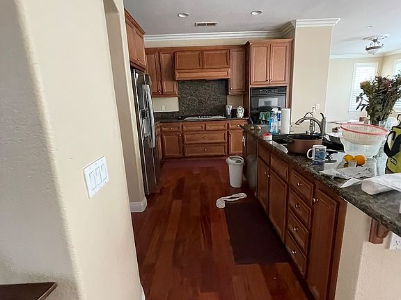 part view of kitchen