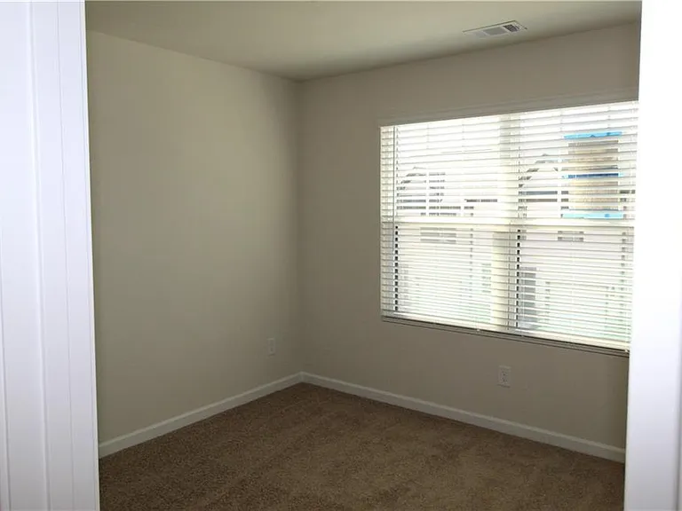 6513 Mountain Home Way — Photo 12