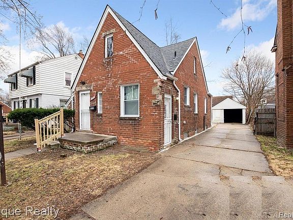 2nd image of 10801 Haverhill St