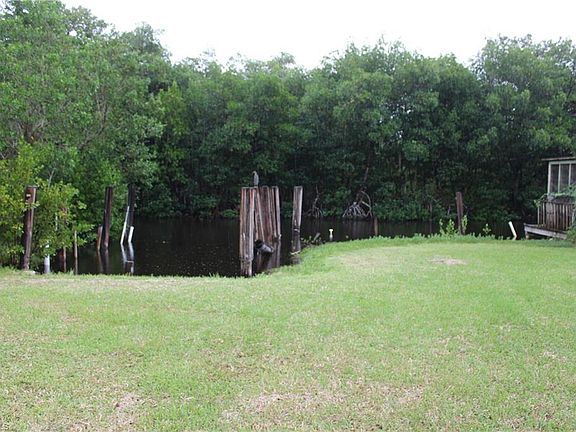 4th image of 6 Spoonbill AVE