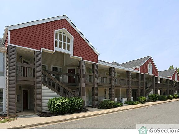 3rd image of 200 Skidmore Blvd
