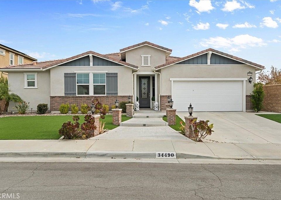 1st image of 34490 Bloomberry Rd