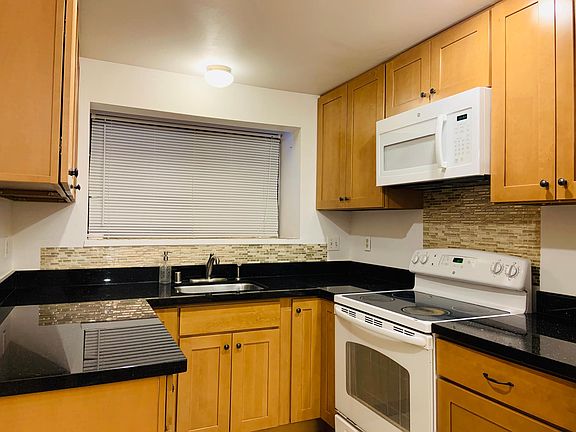 2nd image of 31 146th Ave SE
