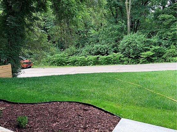 3rd image of 5204 Klamm Rd