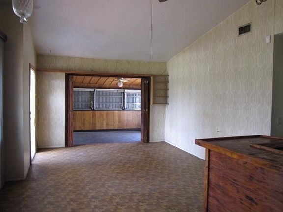 5th image of 440 SW 10th Ave