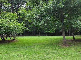 42 Alvamar Dr, Linn Valley, KS 66040