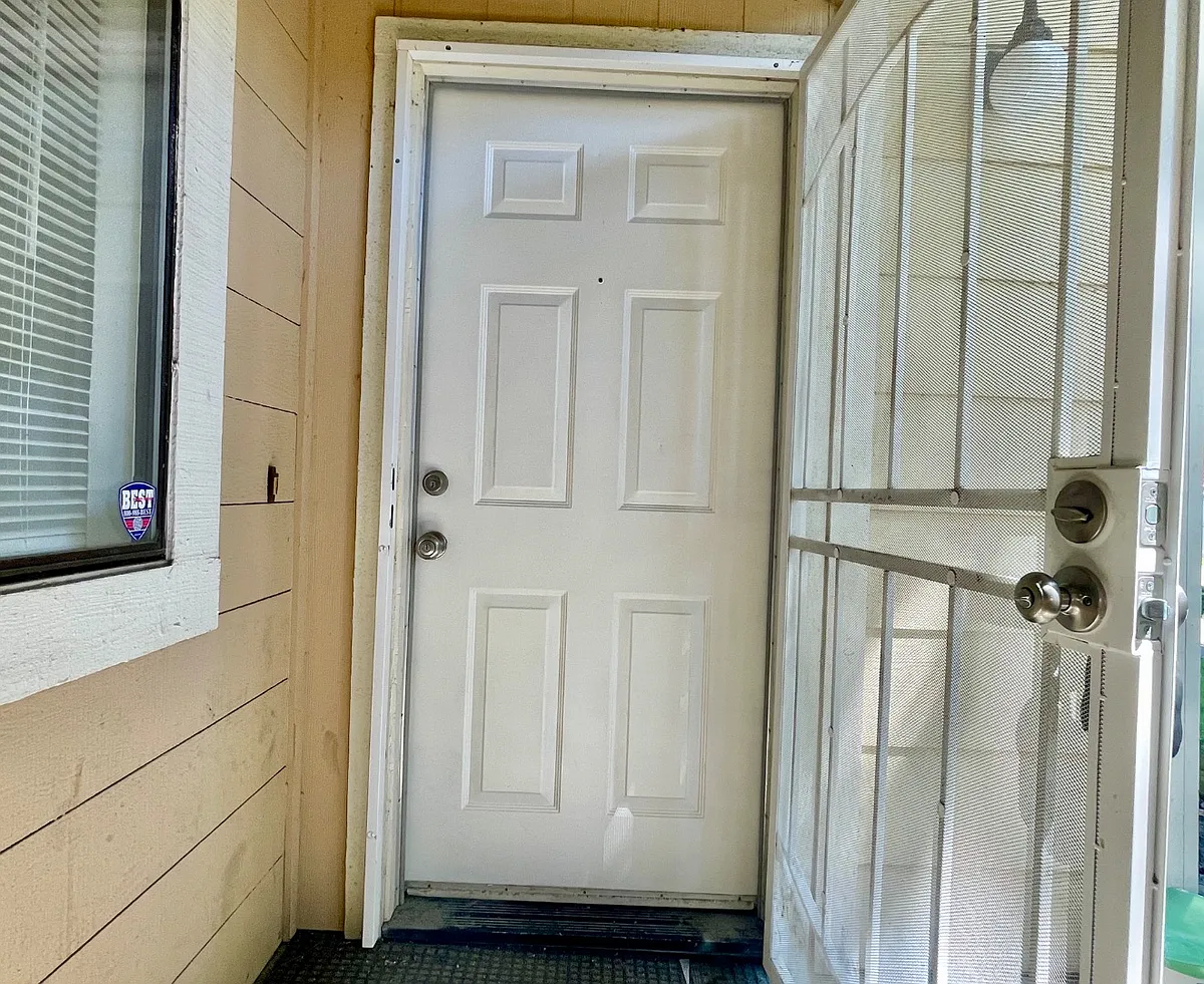Unit Photo - 1645 Pyrenees Ave #64-6