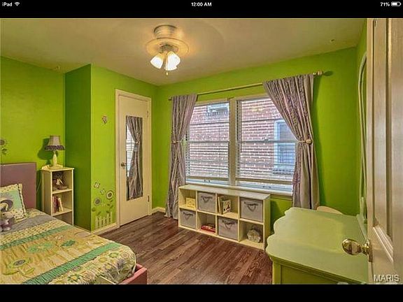 3rd image of 1901 Forest Ave