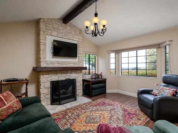 1055 Olympic Ln, Seaside, CA 93955