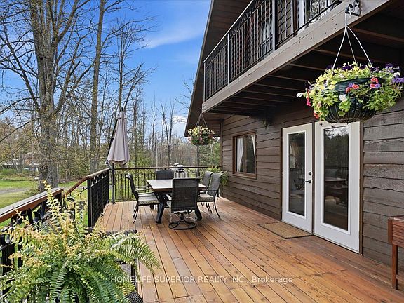 4th image of 250 River Garden Rd
