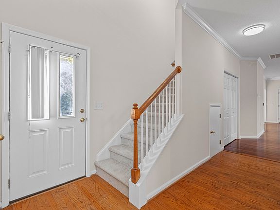 4th image of 43 Regency Oaks Dr