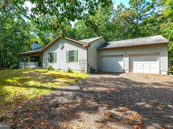 29 Burrs Mill Rd, Southampton, NJ 08088