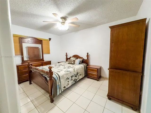 3420 SW 104th Ave — Photo 6