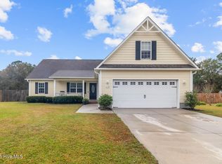119 Louie Ln, Jacksonville, NC 28540