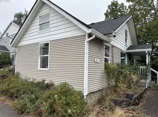 651 SE 148th Ave, Portland, OR 97233