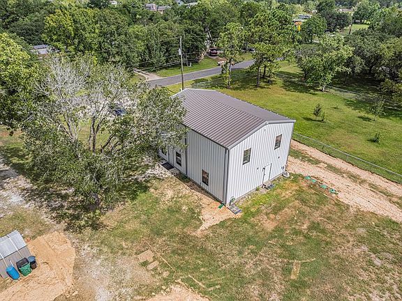 2nd image of 6324 Burdock Drive