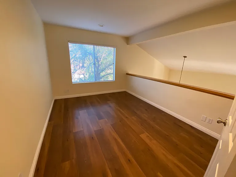 14 Santa Cruz — Photo 19