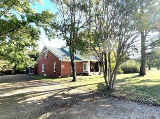 1555 E College St, Batesville, AR 72501