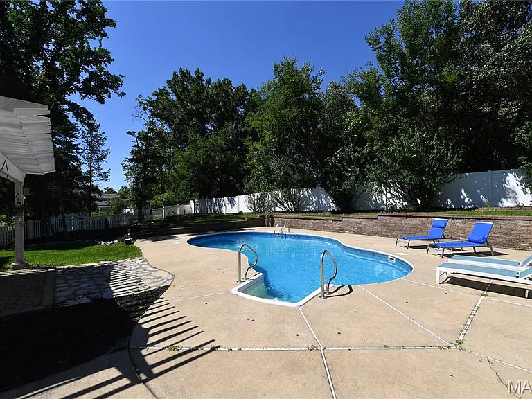 1419 Sawyers Trail Ct — Photo 69