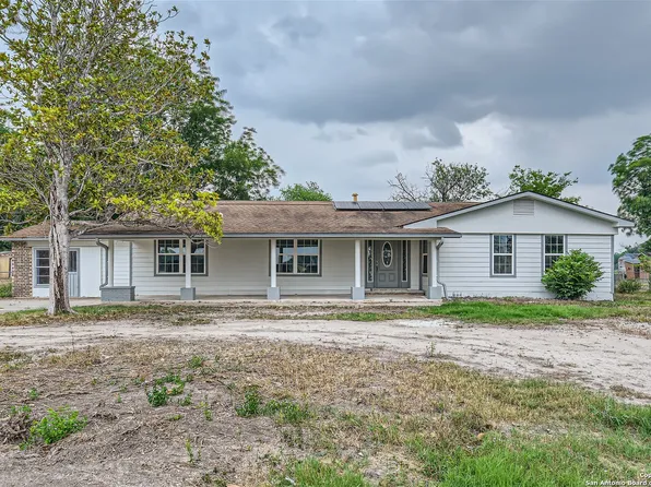 11070 KINNEY RD, Atascosa, TX 78002