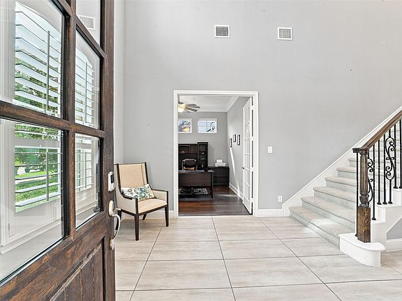 4th image of 28310 Island Manor Ln