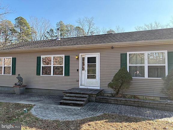 2nd image of 534 10th St