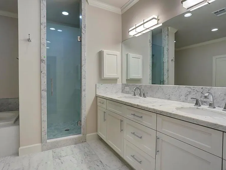 1522 Dunlavy St #B — Photo 11
