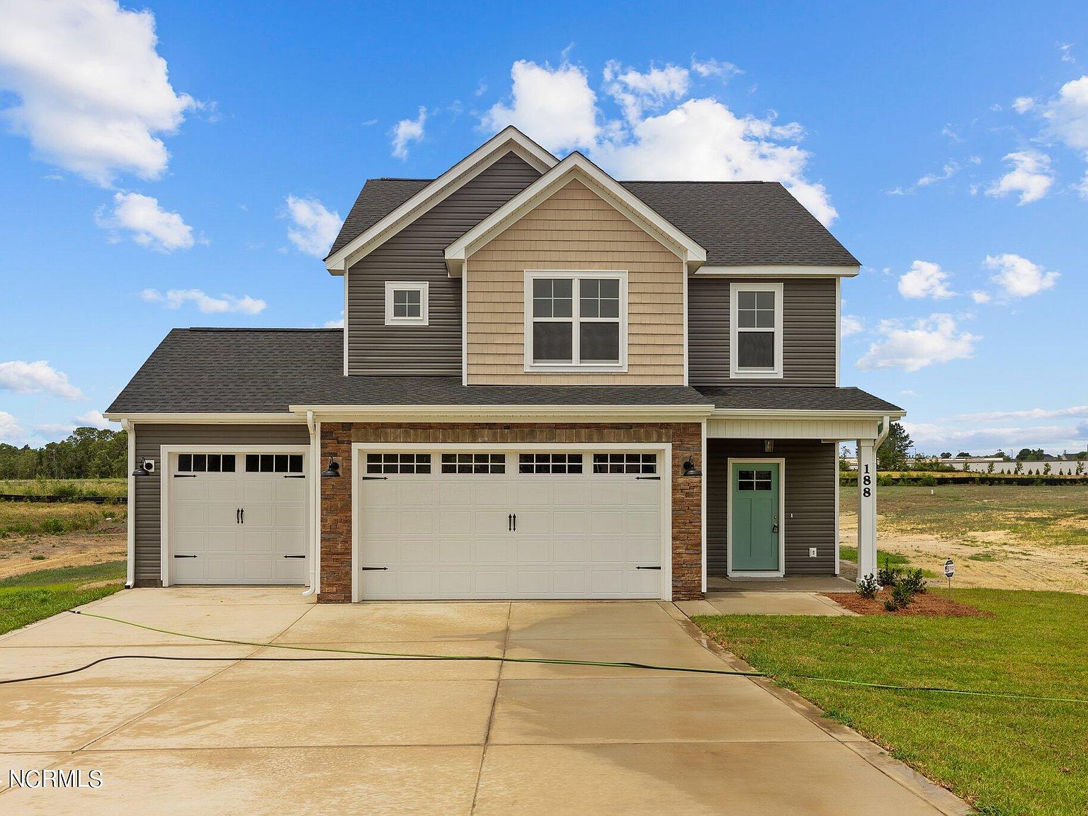 188 Hillwood Drive, Sanford, NC 27332 | Zillow