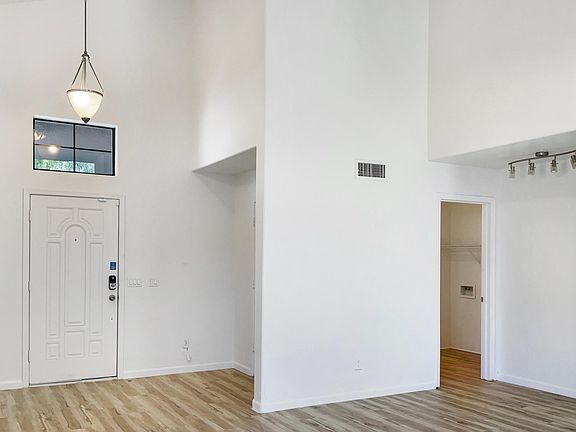 2nd image of 7303 W Eugie Ave