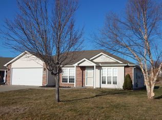 1020 Seminole Ct, Raymore, MO 64083