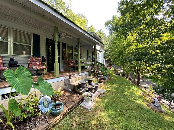 4th image of 635 Cedar Rd