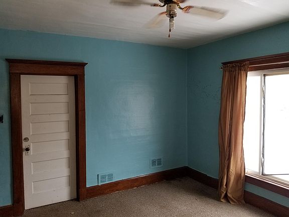 2nd image of 1117 State St
